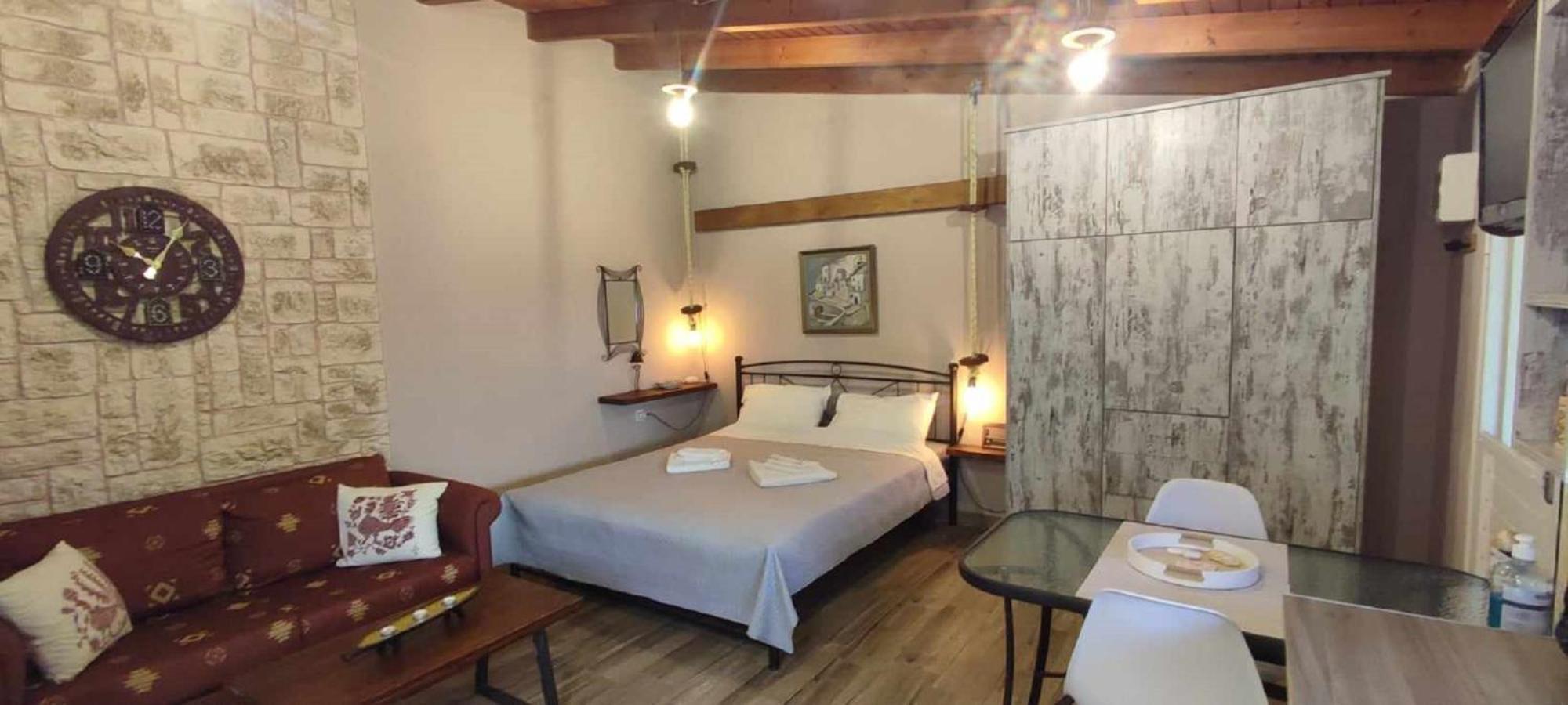 Mozart House Studio Амарінтос Екстер'єр фото